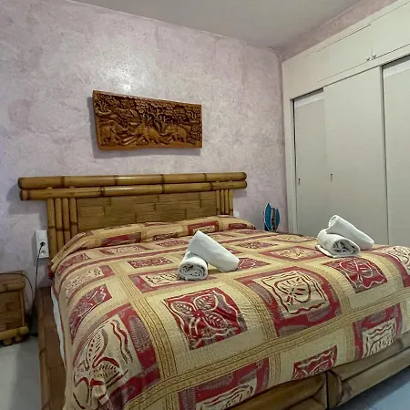 Cel Blau Apartment *