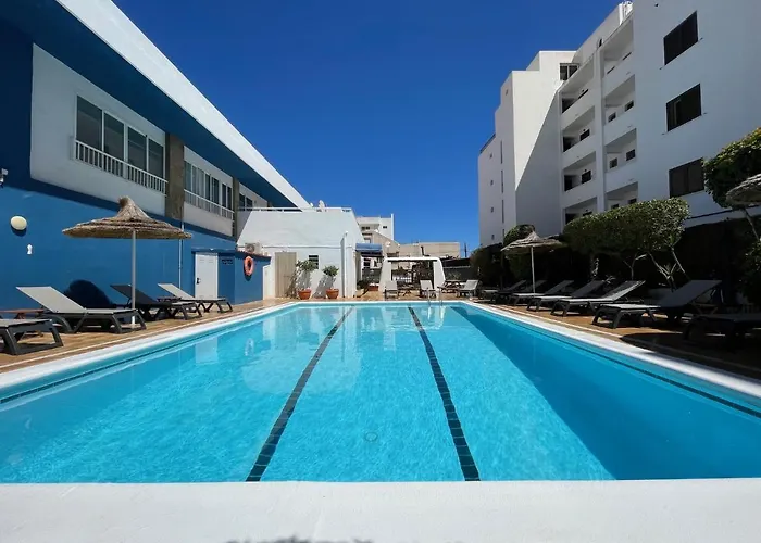 席尔布劳公寓酒店 *