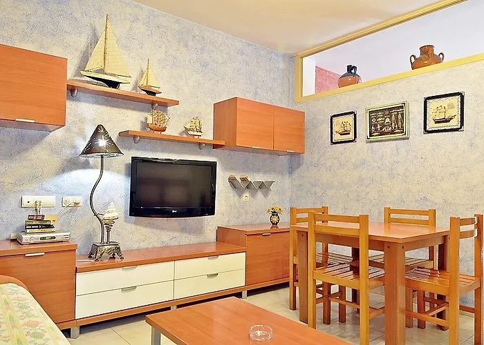 席尔布劳公寓酒店 * 圣埃乌拉利亚