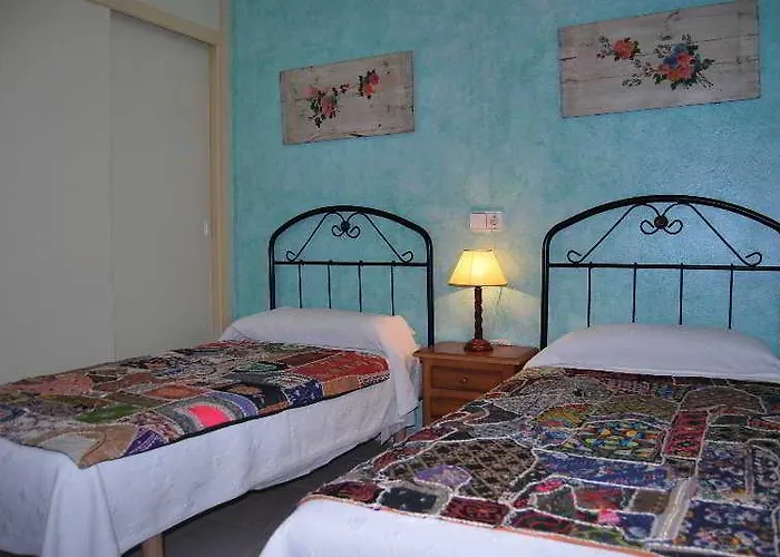 席尔布劳公寓酒店 圣埃乌拉利亚