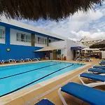 Cel Blau Santa Eularia des Riu
