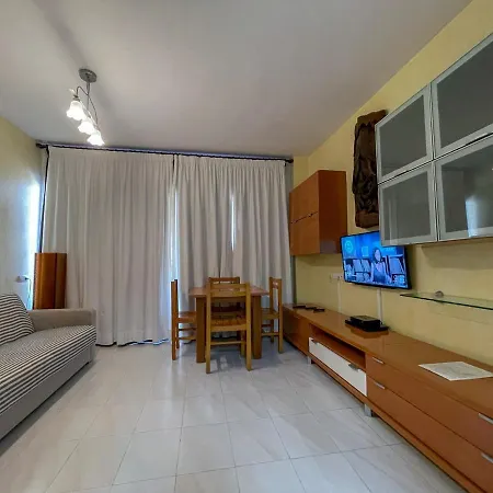 Cel Blau Daire Santa Eularia des Riu