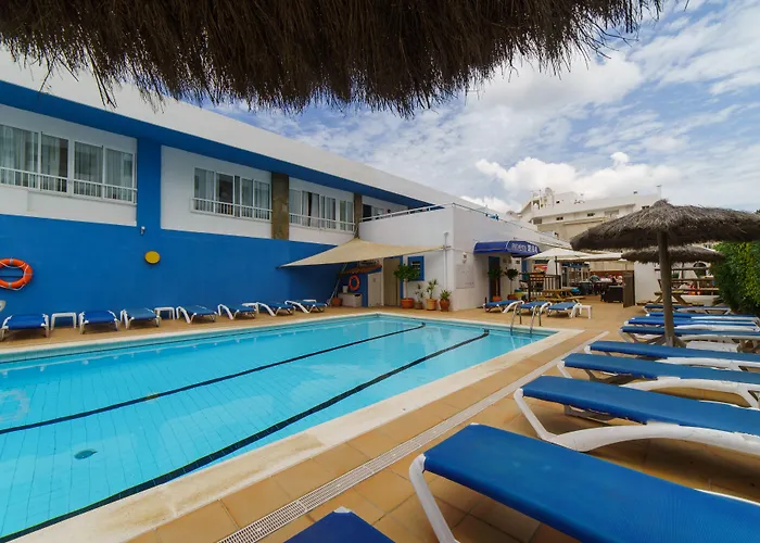 Cel Blau Santa Eularia des Riu